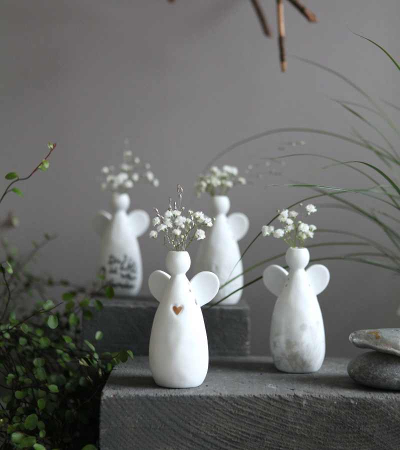 Engle vase med guldhjerte 10cm OnlyByGrace