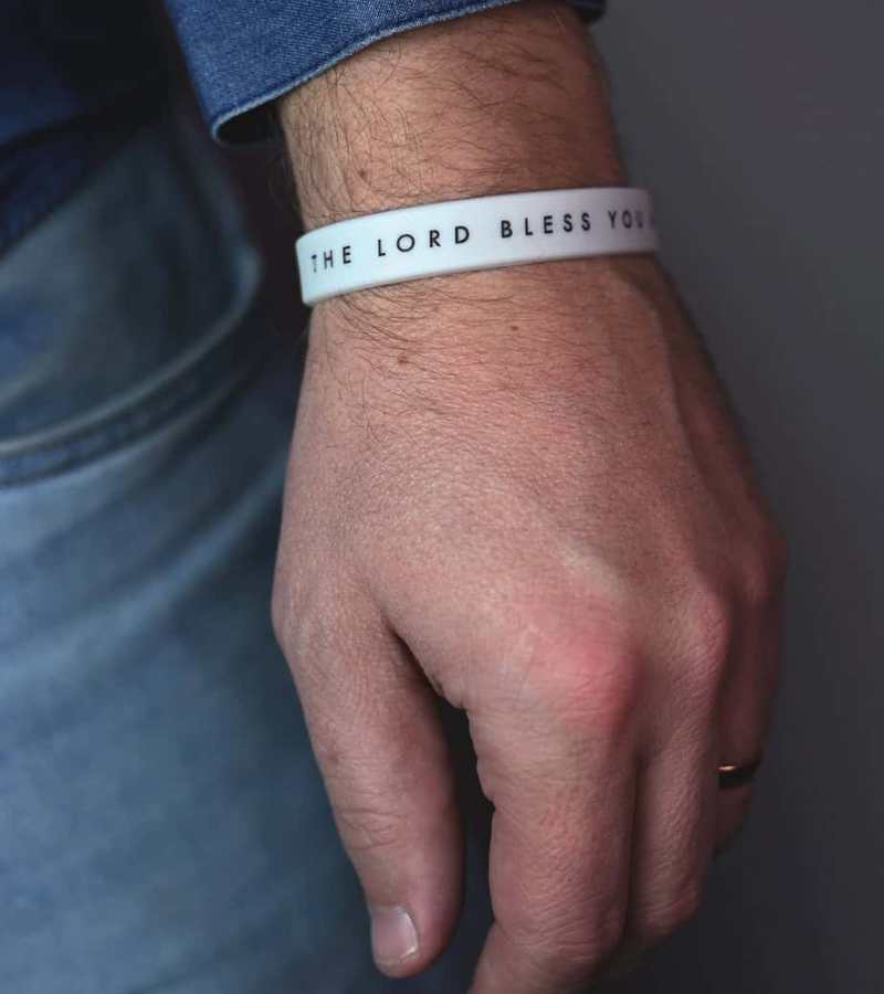 Hvid Armbaand The Lord Bless You OnlyByGrace