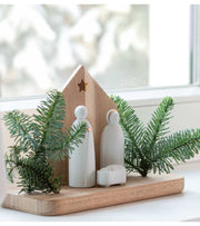 Elegant Julekrybbe i træ og porcelæn