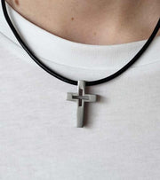 Kors Vedhaeng Mat Staal OnlyByGrace