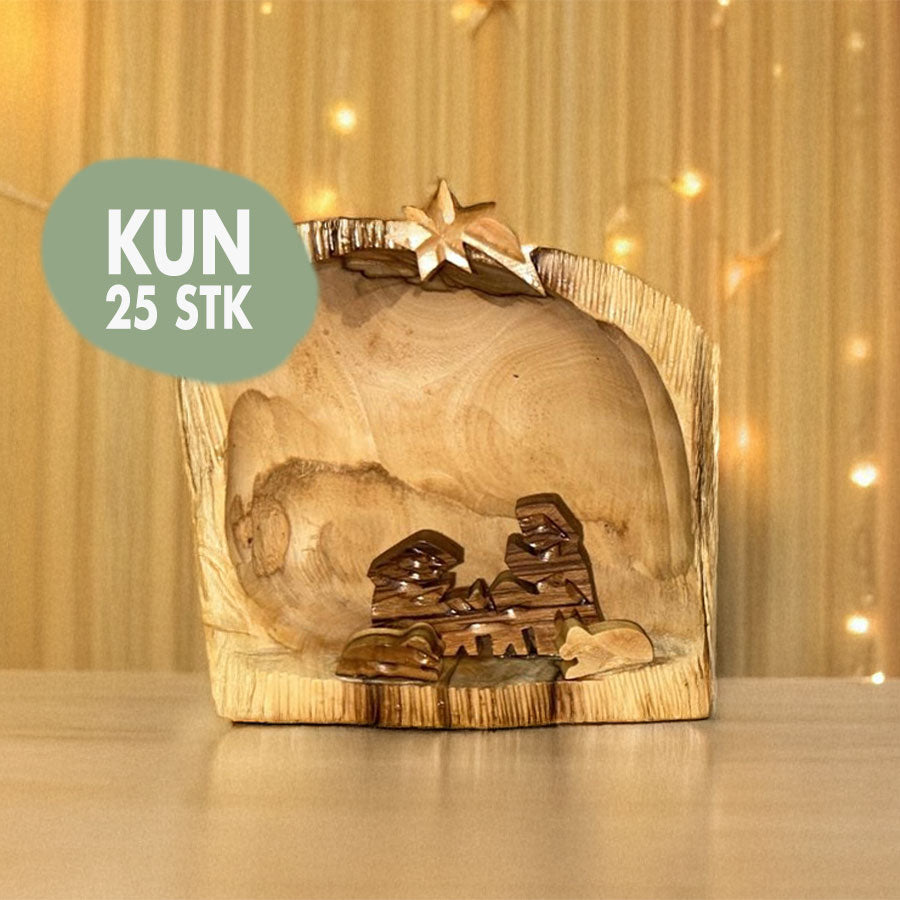 Håndskåret julekrybbe i oliventræ – fra Betlehem, 11 cm høj