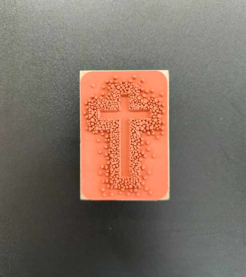 OnlyByGrace Stempel Kors prikker 4x6 cm gummi