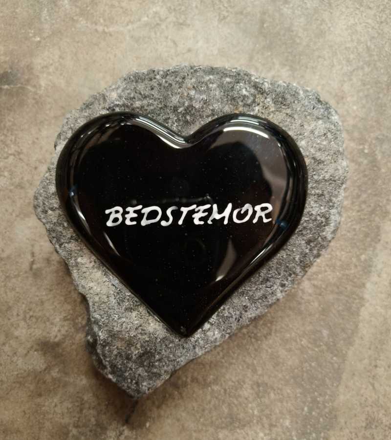 OnlyByGrace gravsten glashjerte sort bedstemor