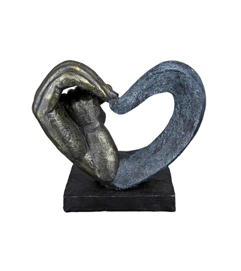 Skulptur Hjerte Med Barn Og Voksen Haender OnlyByGrace