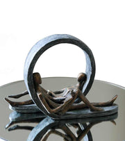 Skulptur Lykken er OnlyByGrace