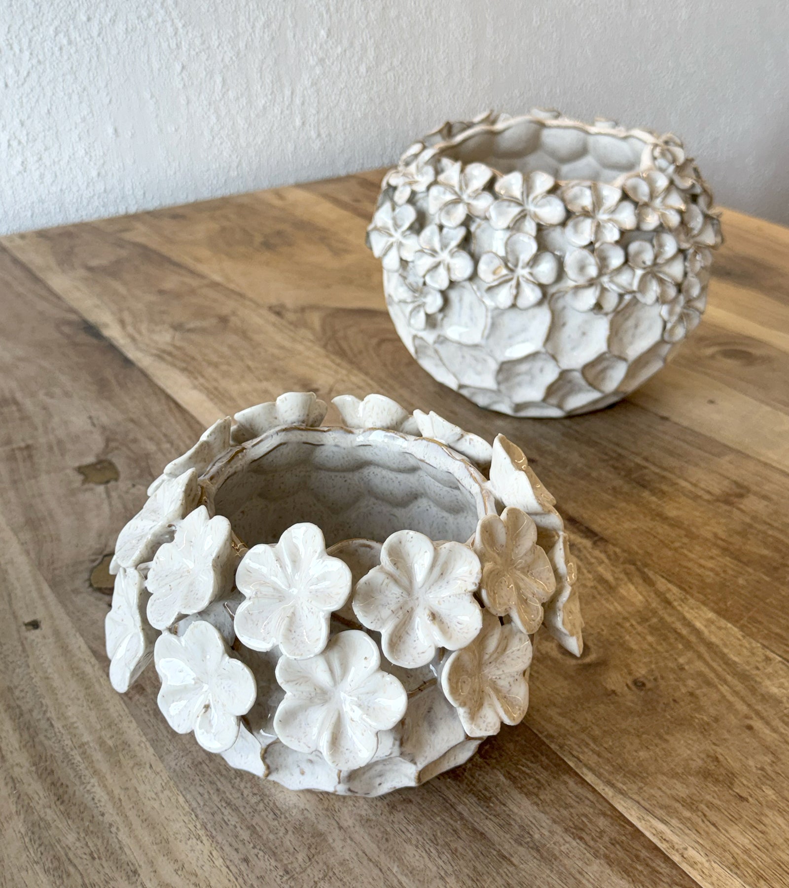 Potte, Creme Blomster Fiona skjuler, dia 17cm