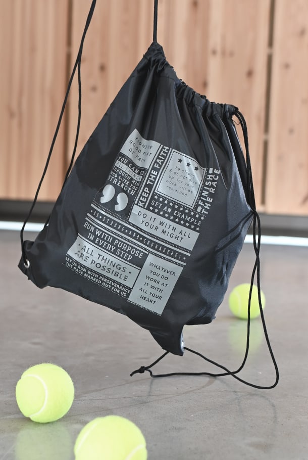 Gymnastiktaske i genbrugsplast: Fight the good fight