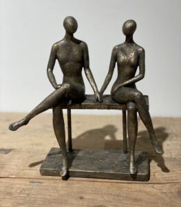 OnlyByGrace La Vida skulptur kærestepar på bænk