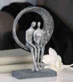 OnlyByGrace Skulptur Par i Kærligheds cirkel 30 cm